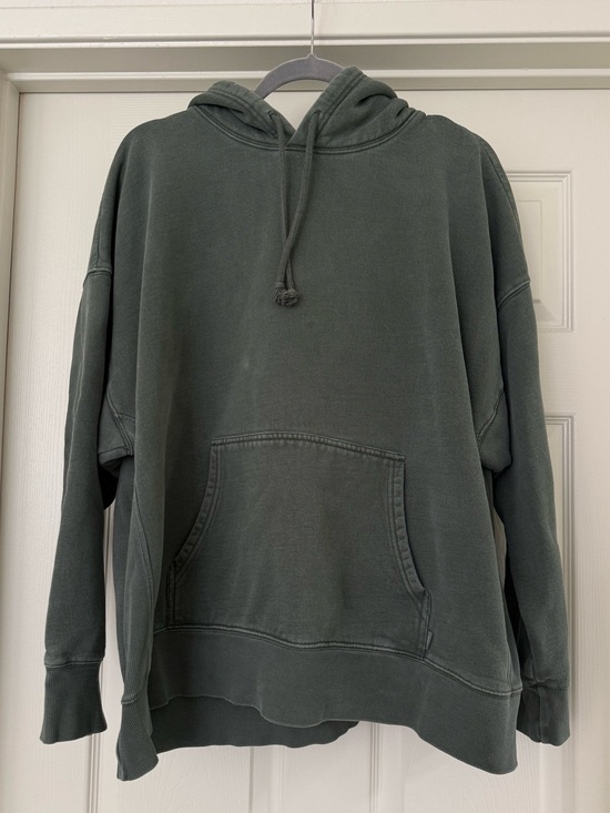 Aritzia Tops - Aritzia TNA Oversized Olive Green Sweatfleece Hoodie